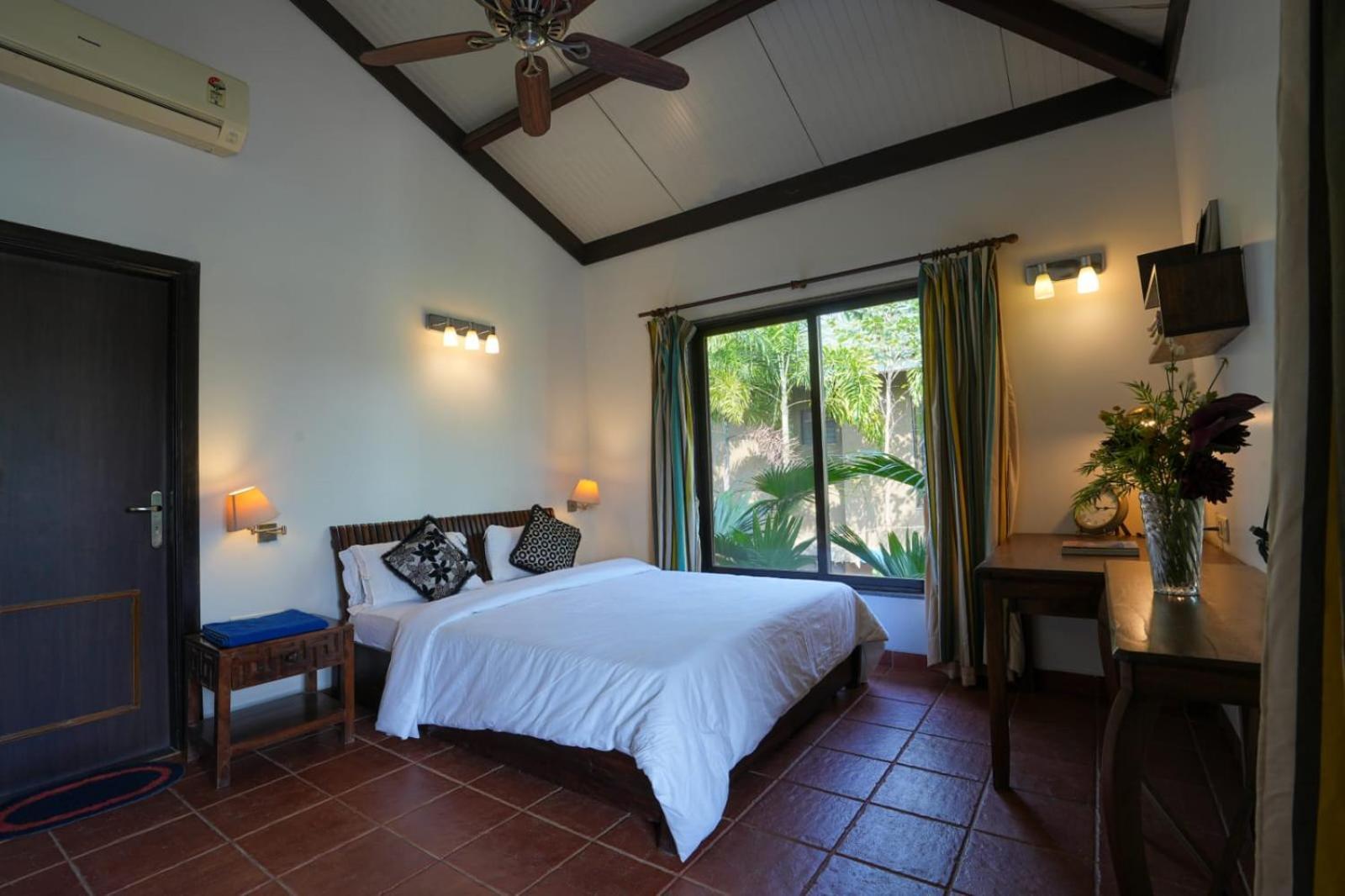 E&G Green Courts Resort At Koroli Hill Station Nashik Exteriör bild