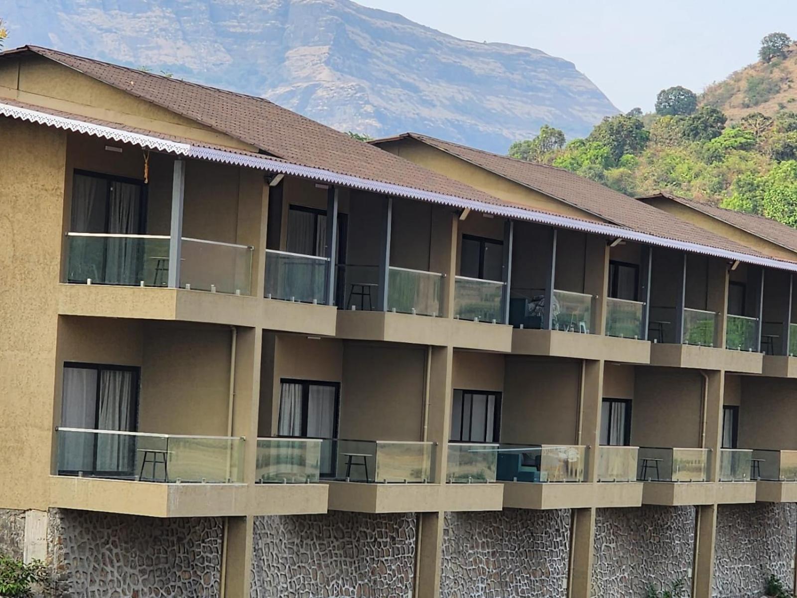 E&G Green Courts Resort At Koroli Hill Station Nashik Exteriör bild