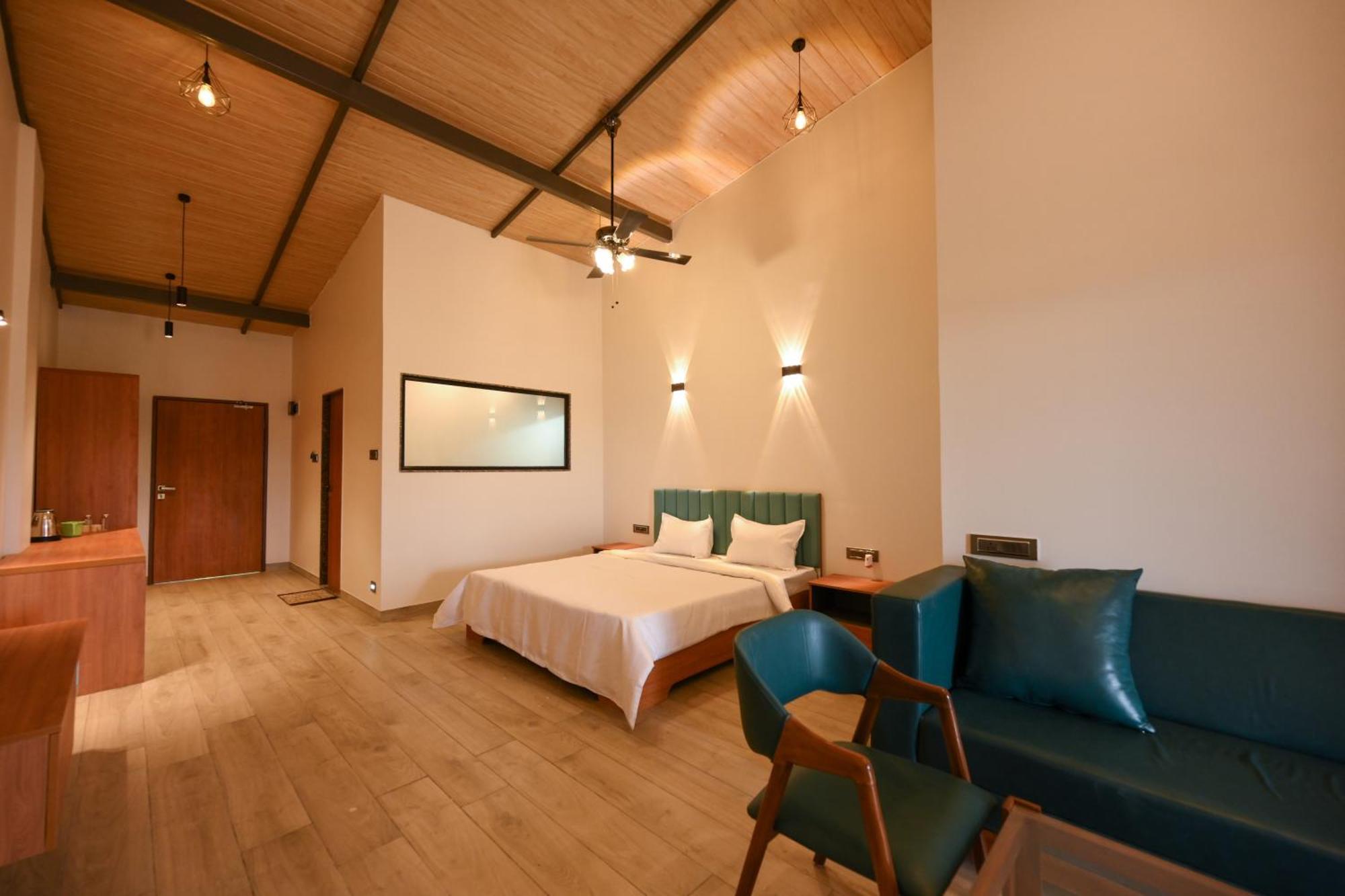 E&G Green Courts Resort At Koroli Hill Station Nashik Exteriör bild